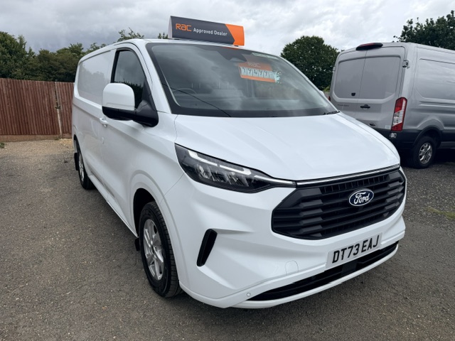 FORD TRANSIT CUSTOM 300 LIMITED 2024(73) 45800 MILES WARRANTED