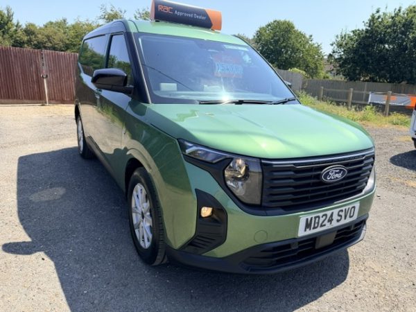 FORD TRANSIT COURIER LIMITED ,999CC PETROL 2024(2) 23K MILES WARRANTED